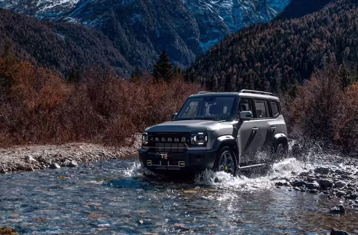 भारत में बढ़ेगा Hybrid SUV का क्रेज! लंबी रेंज और एडवांस फीचर्स के साथ आ रही हैं 4 नई Plug-in Hybrid SUVs