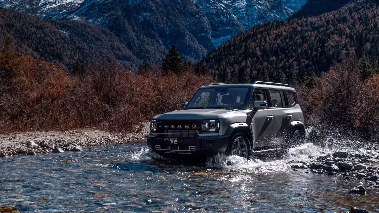 भारत में बढ़ेगा Hybrid SUV का क्रेज! लंबी रेंज और एडवांस फीचर्स के साथ आ रही हैं 4 नई Plug-in Hybrid SUVs
