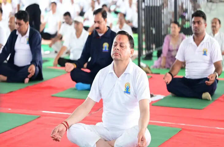 12वां अंतरराष्ट्रीय योग दिवस-2026: उत्तराखंड में भव्य आयोजन, मुख्यमंत्री ने किया योगाभ्यास