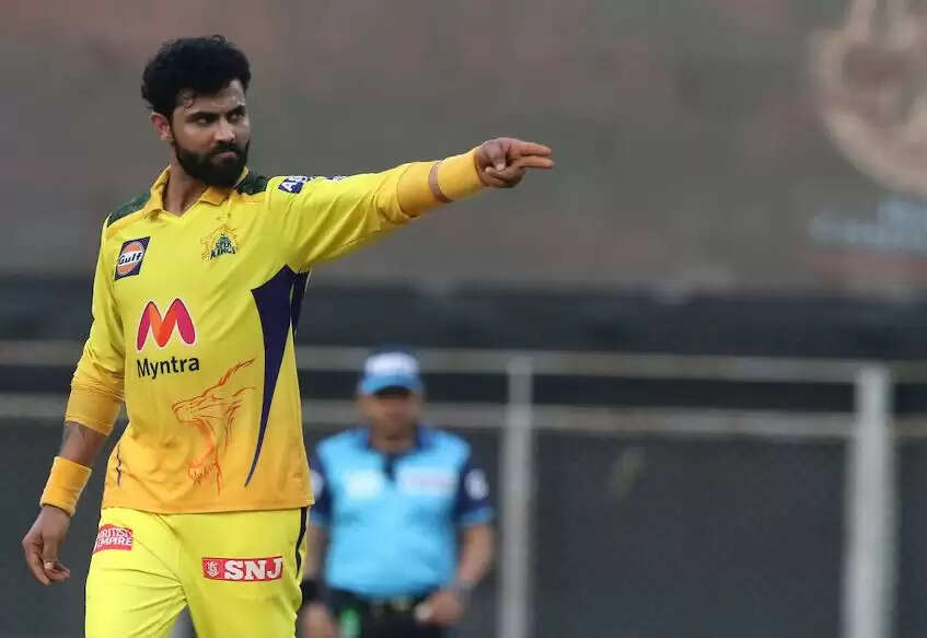 Maxwell out ravindra jadeja celebration11111111.JPG