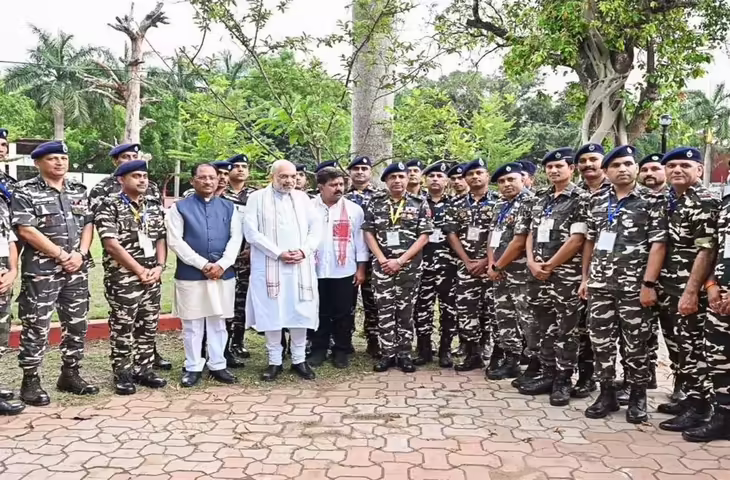नक्सल मुक्त भारत की ओर बढ़ता कदम: सफलता के पीछे जवानों के बलिदान को बताया असली ताकत, अमित शाह ने सभी योगदानकर्ताओं को किया याद