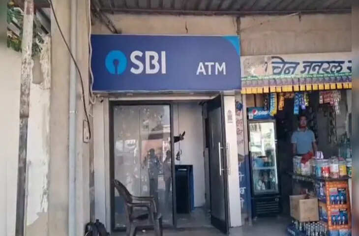 झुंझुनूं में ATM लूट पर बड़ा खुलासा, मशीन में थे करीब 40 लाख रुपये, गैस कटर से काटते समय 2 गड्डी जली