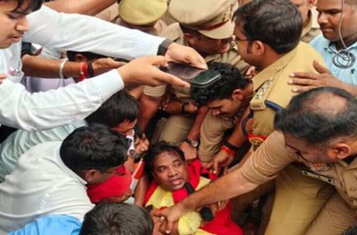 लखनऊ के चारबाग रेलवे स्टेशन पर सरदार सेना का प्रदर्शन, 'सेव रिजर्वेशन पदयात्रा' में जुटे बड़ी संख्या में अभ्यर्थी