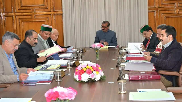 हिमाचल कैबिनेट की अहम बैठक: 35 एजेंडा बिंदुओं पर मंथन, सड़क और भर्तियों को लेकर बड़े फैसलों की उम्मीद