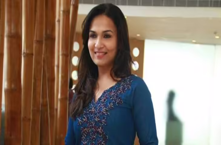 Soundarya Rajinikanth Birthday : दो-दो शादियां कर चुकी है साउथ सुपरस्टार रजनीकांत की बेटी, जानिए क्यों लिया था पहले पति से तलाक&nbsp;