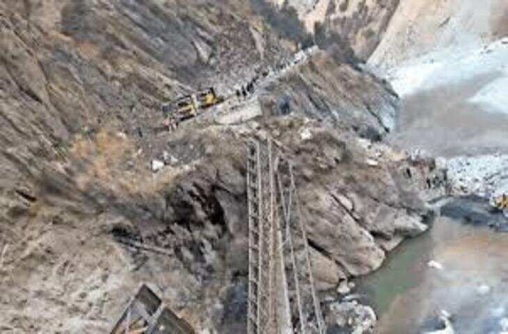 चंबा में लैंडस्लाइड से निर्माणाधीन पुल क्षतिग्रस्त, कई गांवों का संपर्क जिला मुख्यालय से टूटा