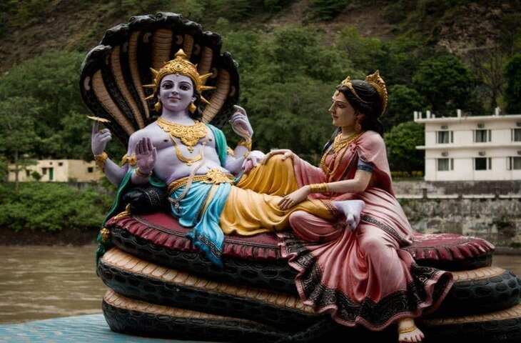आषाढ़ मास 2026: इन 4 शुभ कार्यों से मिलती है भगवान विष्णु की कृपा, बढ़ती है सुख-समृद्धि और सौभाग्य