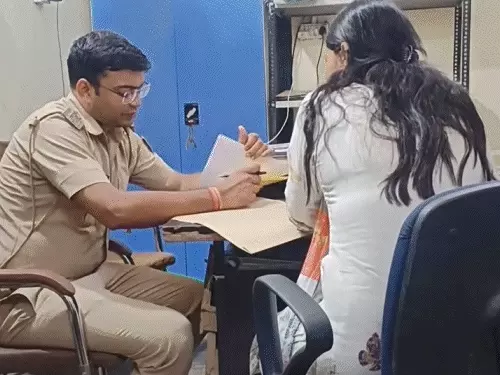 बांकीपुर उपचुनाव में जनसुराज-भाजपा कार्यकर्ताओं के बीच विवाद, खुशबू पाठक ने लगाए मारपीट और अभद्रता के आरोप