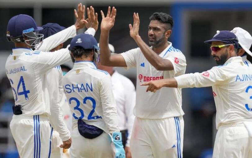 "ind0-1-1-1111" "ind010---1-11" "ind--1--1-1111111" "ind--1--1-111" 