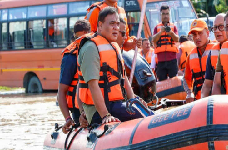 बाढ़ से प्रभावित 75 हजार परिवारों को ₹15,000 की आर्थिक मदद, सरकार ने किया बड़ा ऐलान​​​​​​​