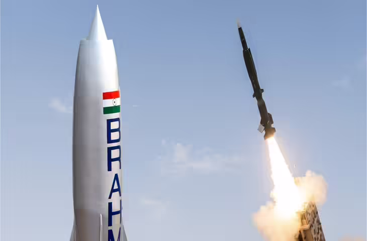 BrahMos VS Fatah 3: भारत की ब्रह्मोस और पाकिस्तान की फतह-3 मिसाइल में कौन ज्यादा खतरनाक, रेंज से स्पीड तक समझें पूरा फर्क