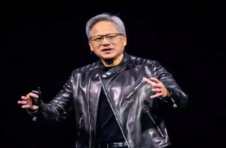 नौकरियों पर AI का खतरा बढ़ा&nbsp;: NVIDIA के सीईओ&nbsp;Jensen Huang की चेतावनी&mdash;अब बचा सिर्फ एक ही विकल्प, जानें क्या करें