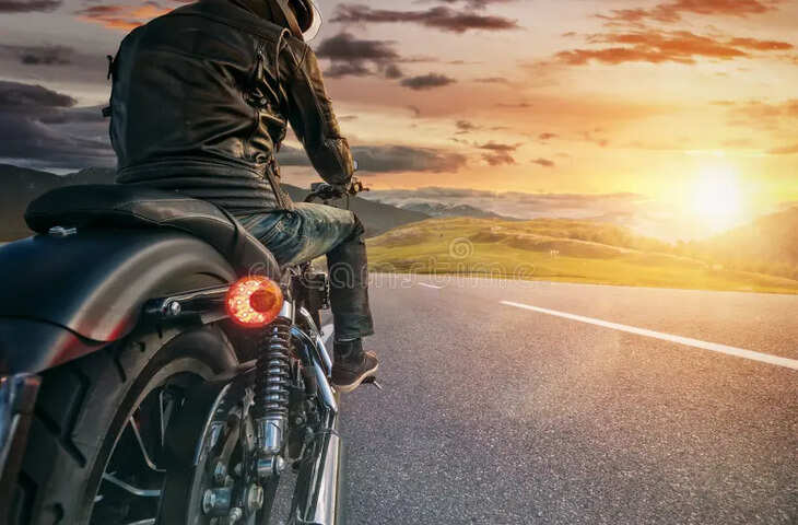 साइबर सिटी में बढ़ता अपराध: सड़क दुर्घटना से लेकर सरेआम हत्या तक, गुरुग्राम में सुरक्षा पर उठे गंभीर सवाल
