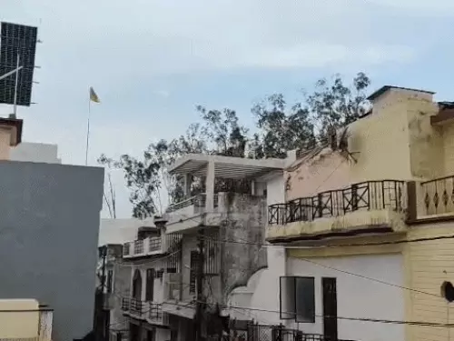 मेरठ मौसम अपडेट: बारिश और ओलावृष्टि के बाद बदला मौसम, सुबह-शाम बढ़ी ठंडक; 30 डिग्री के आसपास तापमान