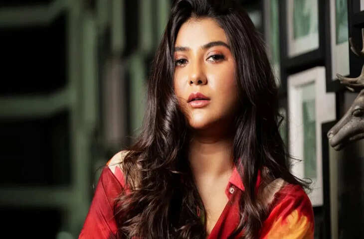 चुनाव से पहले बीजेपी को झटका, तृणमूल कांग्रेस में शामिल हुई ये बंगाली एक्ट्रेस, कहा-गलती सुधारी