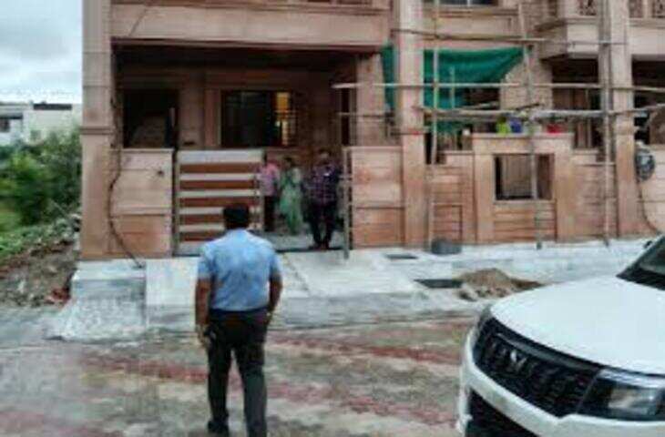 जयपुर एसीबी की बड़ी कार्रवाई, सिरोही आरटीओ इंस्पेक्टर के ठिकानों पर छापेमारी