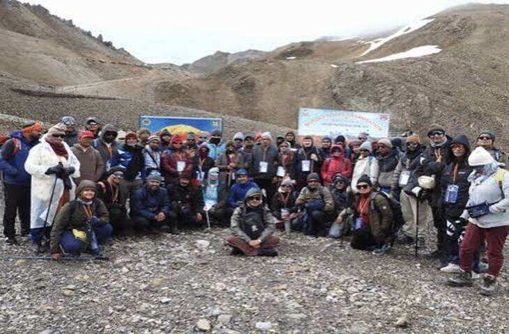 5 साल बाद कैलाश मानसरोवर यात्रा का शुभारंभ, वीडियो में जाने पहला जत्था लिपुलेख दर्रा पार कर तिब्बत पहुंचा