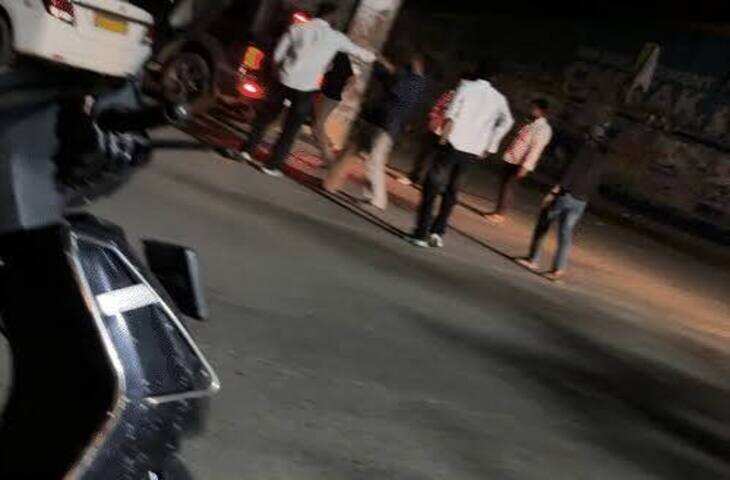 जयपुर में ओवरटेक को लेकर विवाद, फुटेज में देंखे थार सवार युवकों ने टैक्सी कार रोकी और पिस्टल तानी; मारपीट-तोड़फोड़ का आरोप