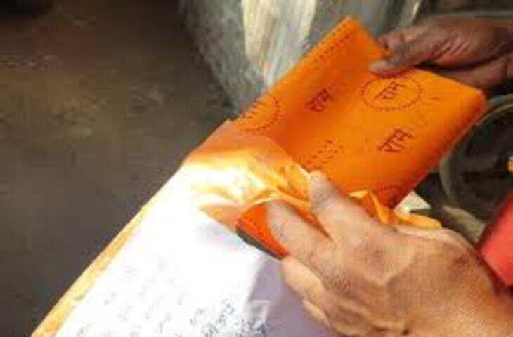 महुआ पुरानी बाजार में धमकी भरा पत्र और कफन मिलने से हड़कंप, परिवार में दहशत