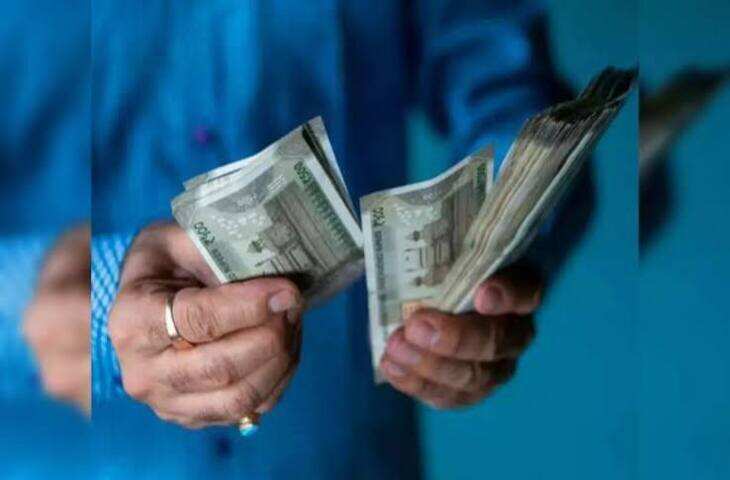 EPFO Wage Ceiling: PF की वेज सीलिंग बढ़कर 25 हजार रुपये, कर्मचारियों की सैलरी और रिटायरमेंट फंड पर पड़ेगा असर