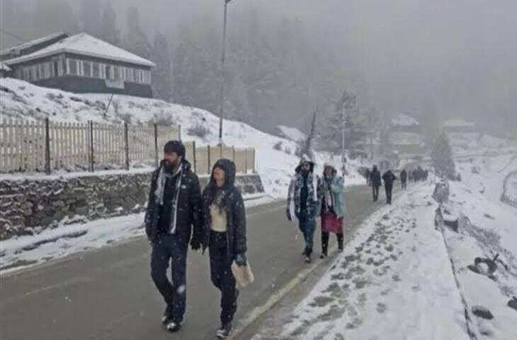 Weather Update:&nbsp; देश में मौसम का अजीब मिजाज: पहाड़ों पर बर्फबारी तो मैदानी इलाकों में बारिश, आंधी और बाढ़ का अलर्ट