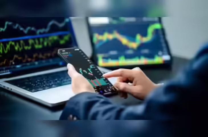 GIFT NIFTY Crash: 350 अंकों की बड़ी गिरावट से सहमा बाजार, कमाई के लिए नोट करे इन टॉप 20 स्टॉक्स के टारगेट और स्टॉपलॉस&nbsp;