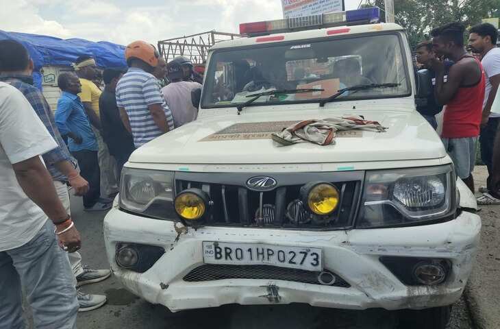 नशे में Dial 112 ड्राइवर का कहर कैमरे में कैद! हादसे के बाद मचा बवाल