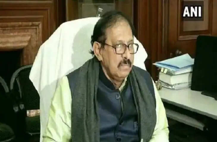 Kolkata पानी से भरी गली से गुजर रही थीं दो नाबालिग लड़कियां करंट लगने से हुई मौत