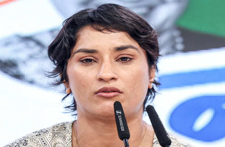 विनेश फोगाट बनाम WFI: कारण बताओ नोटिस पर दिल्ली हाईकोर्ट में सुनवाई, जानिए क्या है पूरा मामला