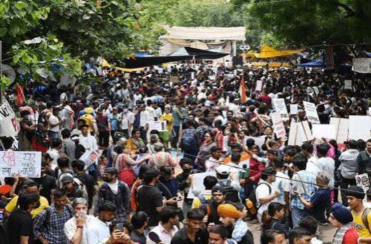 पीएम मोदी के खिलाफ आपत्तिजनक टिप्पणी मामले में नोएडा की युवती पर जीरो FIR दर्ज, गाजियाबाद की वकील ने दी शिकायत