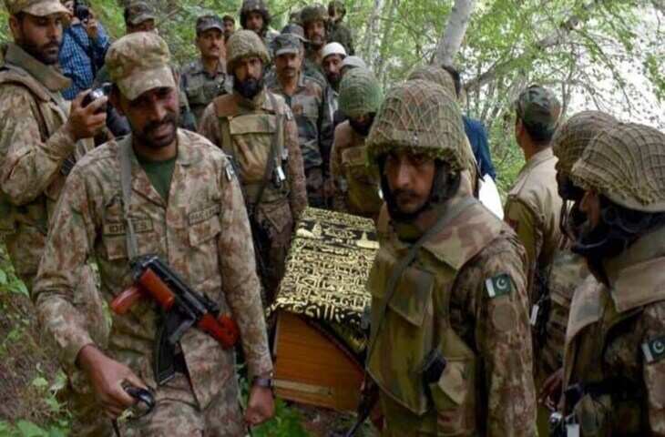 सेना के खिलाफ फेक न्यूज: देखिए सोशल मीडिया पर क्या-क्या फर्जी सूचनाएं फैलायी जा रही