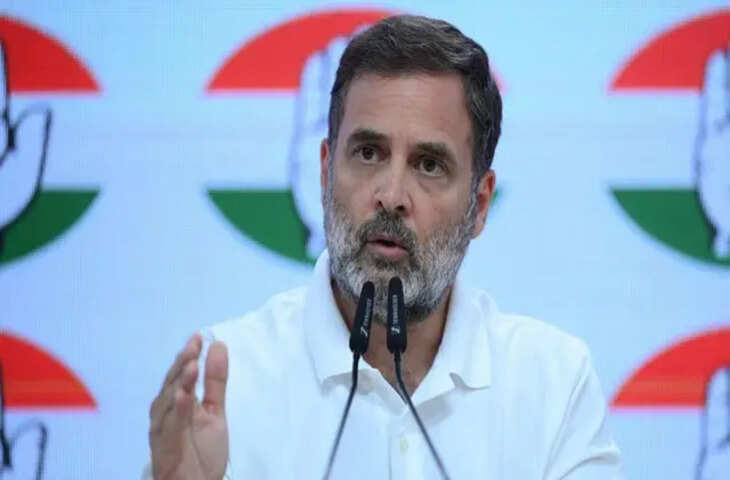 चुनाव आयोग पर बरसे Rahul Gandhi, 'वोट और सरकार के बाद अब शुरू हुई पार्टी चोरी'