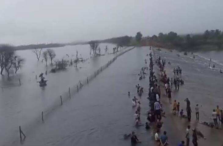 राजस्थान में बारिश का दौर: जयपुर में एक घंटे झमाझम, वीडियो में जाने बांध के 3 गेट खोले; श्रीगंगानगर में 41&deg;C तापमान