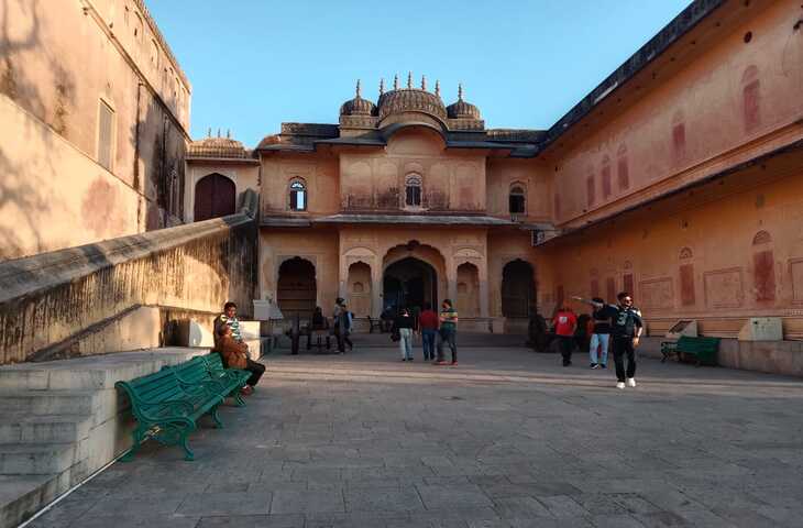 किसकी है वो वो खौफनाक चीखें जिनसे हर रात गूँज उठता है नाहरगढ़ किला ? आखिर क्या है सदियों पुराना वो भयानक रहस्य&nbsp;