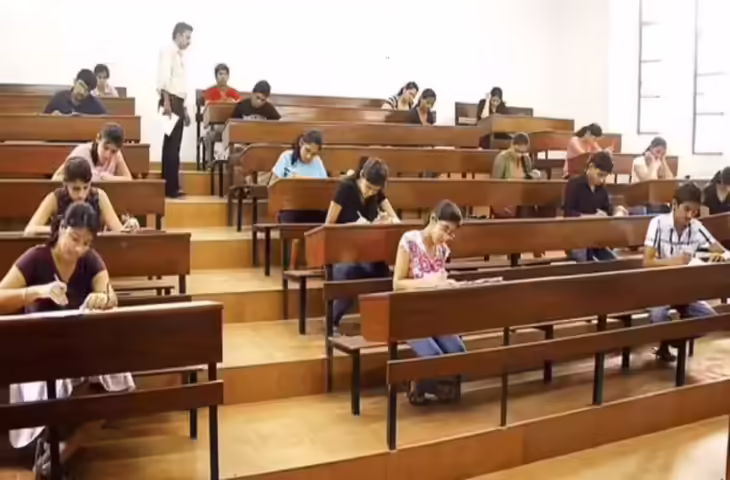 दिल्ली में फीस पर प्राइवेट स्कूलों की मनमानी पर लगकर रहेगी लगाम? हाई कोर्ट के आदेश के क्या मायने