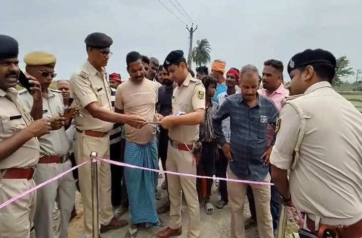 मुजफ्फरपुर में दंपति पर लूट के दौरान फायरिंग, 7 लाख के गहने लेकर बदमाश फरार; पति-पत्नी गंभीर घायल