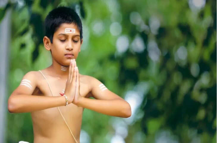 सोशल मीडिया से सीखें नए शब्द, जानिए इन दो शब्दों का सही मतलब और उपयोग