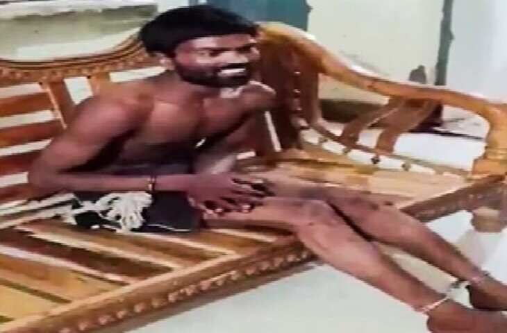 Viral Video: नशे में 60 साल की मां को आग लगाने का आरोप, पुलिस से भी भिड़ा युवक