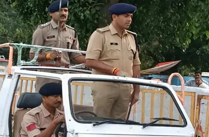 मुरैना में स्वतंत्रता दिवस की तैयारियां तेज: एसपी धर्मराज मीणा ने परेड अभ्यास का किया निरीक्षण, अनुशासन और एकरूपता पर जोर