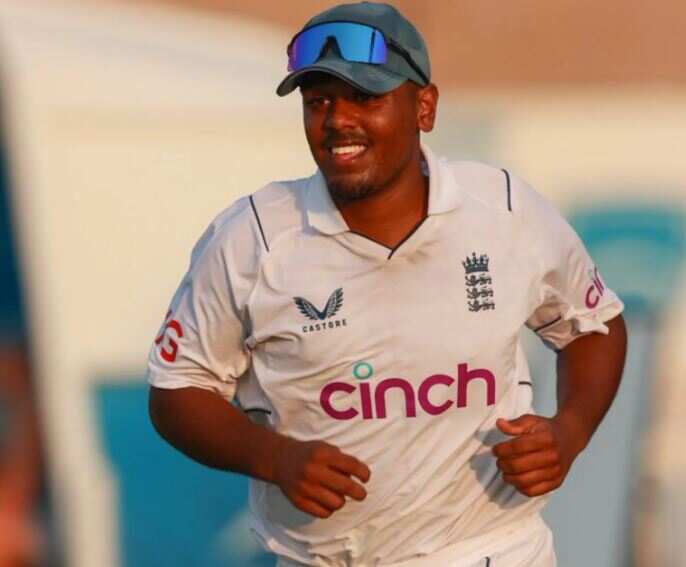 "Ind Vs Ban 1st Test Day 4 LIVE---1--11115555333344444441111554444" "Ind Vs Ban 1st Test Day 4 LIVE---1--1111555533334444444111155" "PAK VS ENG-1--11--11111" 