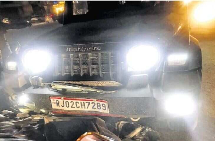 जयपुर में तेज रफ्तार थार ने तीन दोपहियों को मारी टक्कर, वीडियो में देखें स्कूटी सवार युवक की मौत, युवती हादसे के बाद फरार