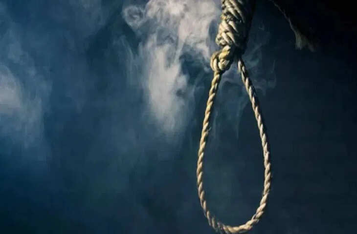 दिल्ली के कालकाजी में एक ही परिवार के 3 लोगों ने किया सुसाइड, फंदे से लटके मिले शव
