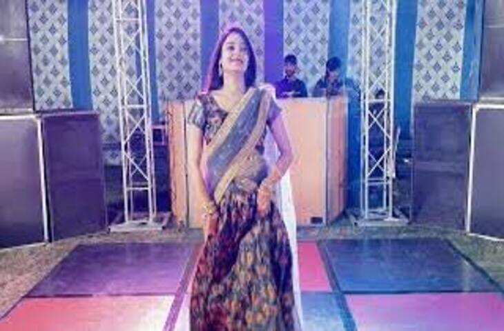 Sapna Choudhary के गाने Matak chalungi पर भाभी ने किया धांसू डांस, मूव्स देखते रह गए लोग, देखें...
