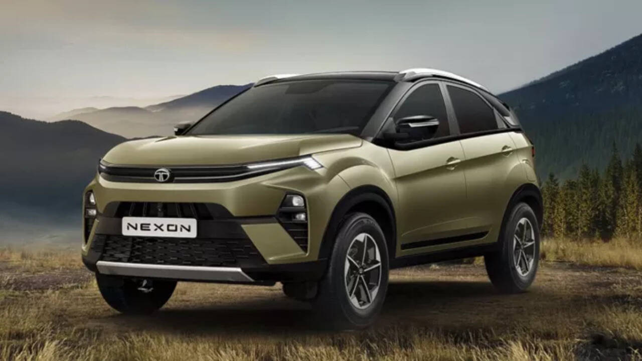 Tata Cars Discount Offer: नई कार खरीदने का सुनहरा मौका, टाटा की गाड़ियों पर मिल रहा हजारों का डिस्काउंट