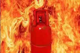 Alwar गोविंदगढ़ में सिलेंडर लीक होने से घर में लगी आग