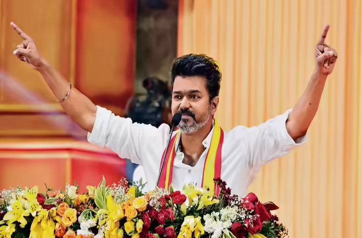 तमिलनाडु चुनावों में डंका बजाने वाले Thalapathy Vijay कितने अमीर ? जाने नेटवर्थ और सोने-चांदी की पूरी डिटेल&nbsp;