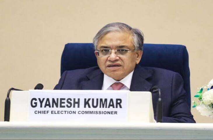 SIR Voter List Row: 2 Election Commissioners ने 14 बार जताई आपत्ति, CEC Gyanesh Kumar पर बढ़ा दबाव