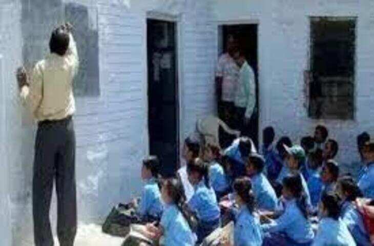 40 लाख विद्यार्थियों को यूनिफॉर्म के लिए मिलेगी आर्थिक सहायता, DBT से खाते में आएगी राशि