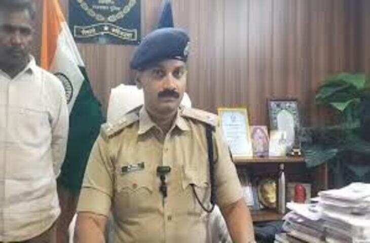 प्रतापगढ़ में &lsquo;ऑपरेशन त्रिनेत्र&rsquo; के तहत बड़ी कार्रवाई, वीडियो में देंखे 151 किलो से अधिक अवैध गांजा जब्त