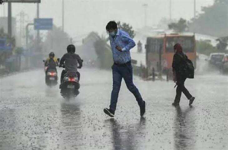 महाराष्ट्र में भारी बारिश का कहर, वीडियो में जाने नासिक में 300 मिमी बारिश का रेड अलर्ट, स्कूल-कॉलेज बंद; रत्नागिरी में लैंडस्लाइड